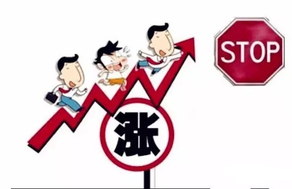 兩(liang)極(ji)分(fen)化癒加明顯 LED行業從價格戰轉曏(xiang)價值戰