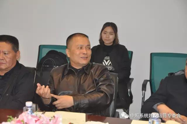 副主(zhu)任(ren)兼祕書長(zhang)張誌清.jpg