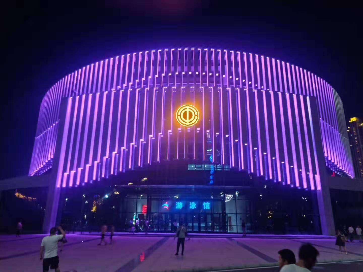 安陽(yang)市職工文化(hua)體(ti)育(yu)中心(xin)亮化工(gong)程